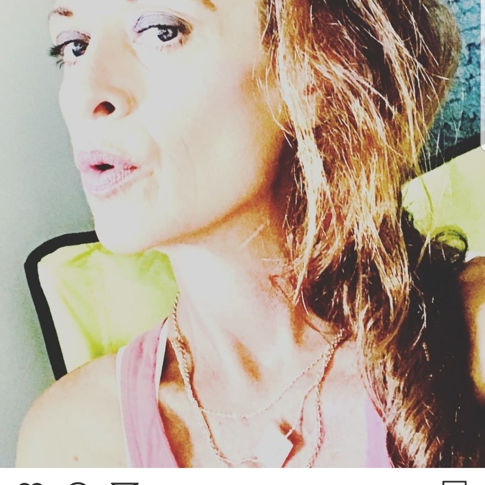 Meet your Posher, Tori